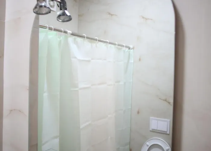 Daylight * Τίρανα